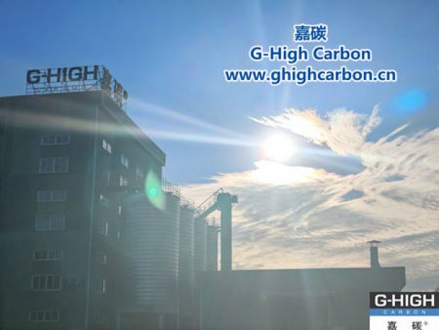 下班時(shí)分，天空上演白云盛宴，員工紛紛記錄美好時(shí)刻。